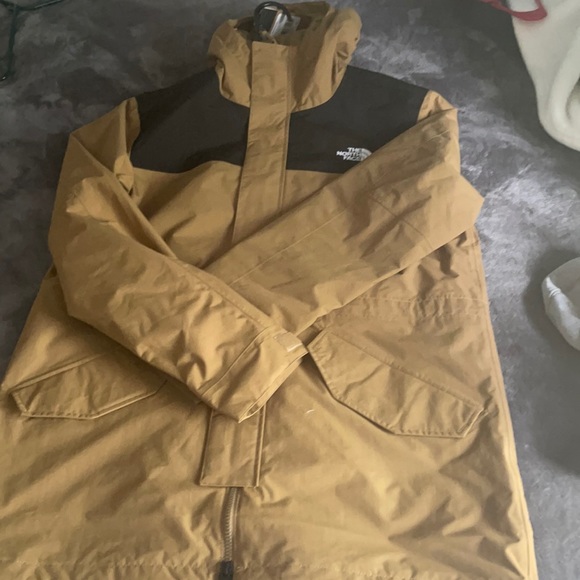 THE NORTH FACE UTILITY BROWN RAIN PARKA - Picture 7 of 7